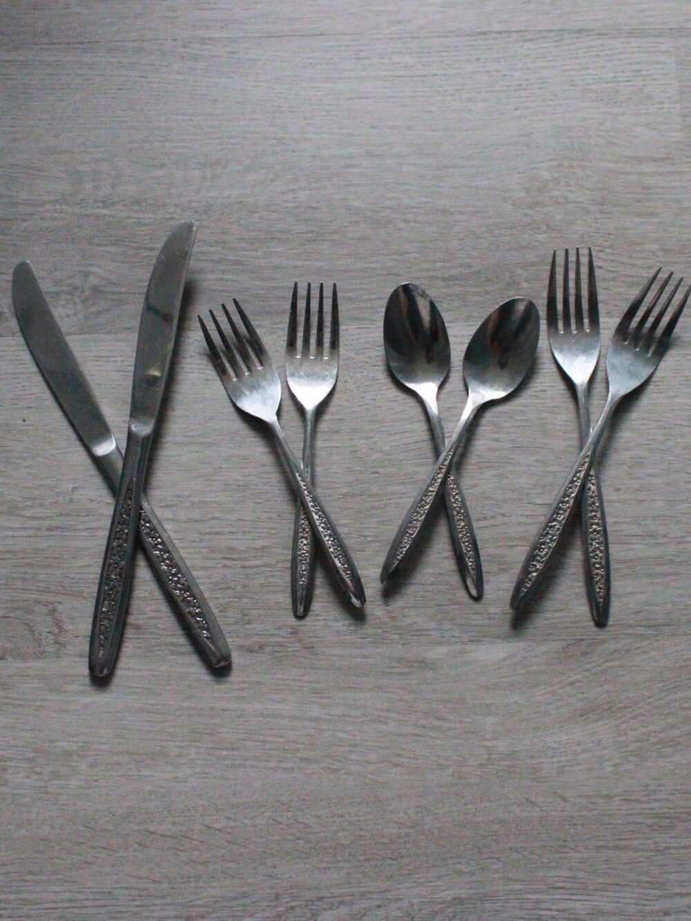 Vintage 8pc. Set of CustomCraft Japan Floral Accent Stainless Steel Flatware